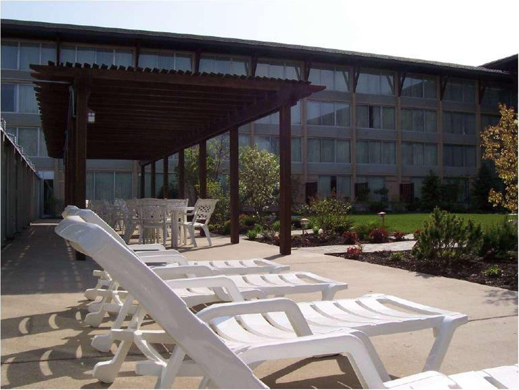Doubletree By Hilton Libertyville-Манделей Удобства фото