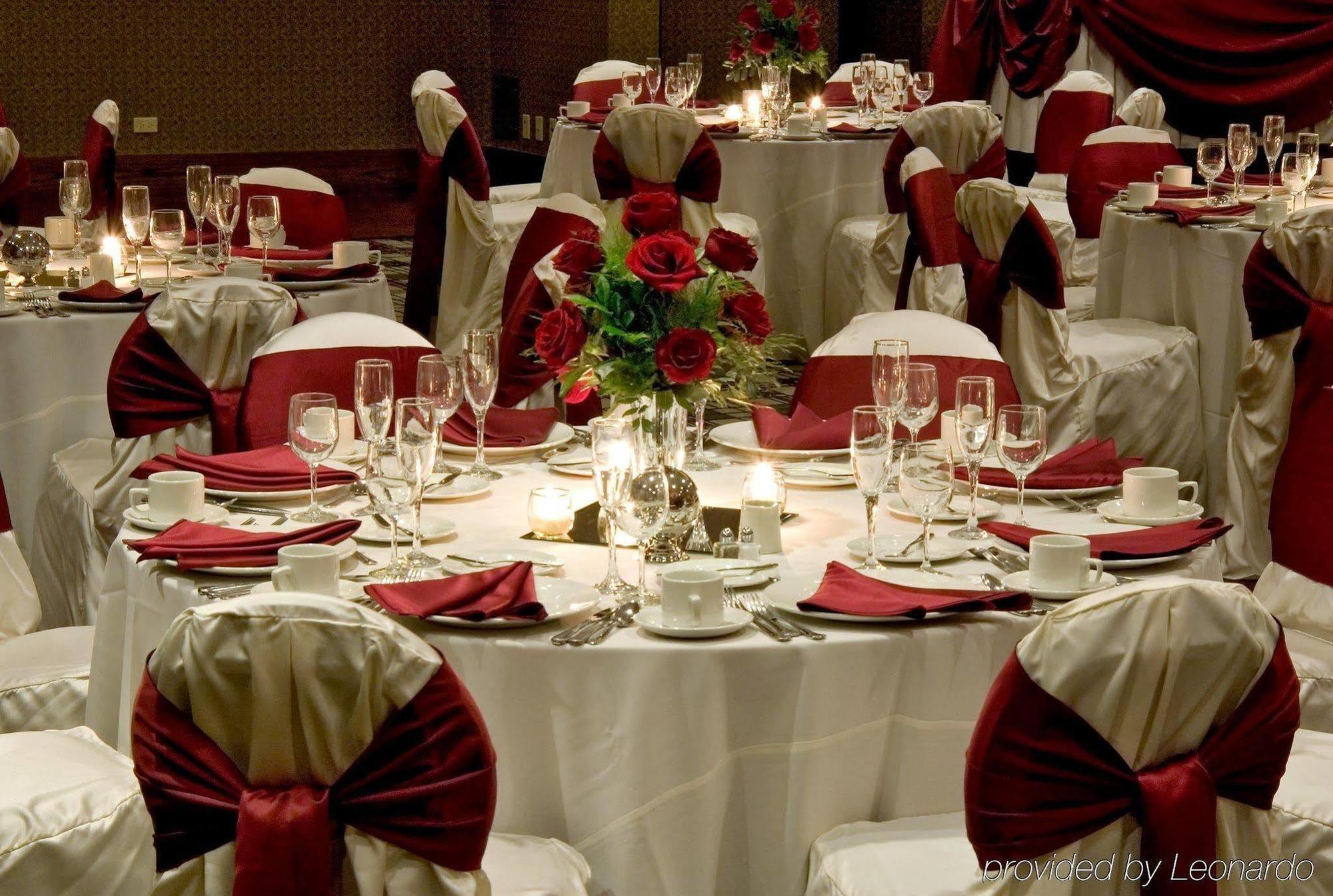 Doubletree By Hilton Libertyville-Манделей Удобства фото