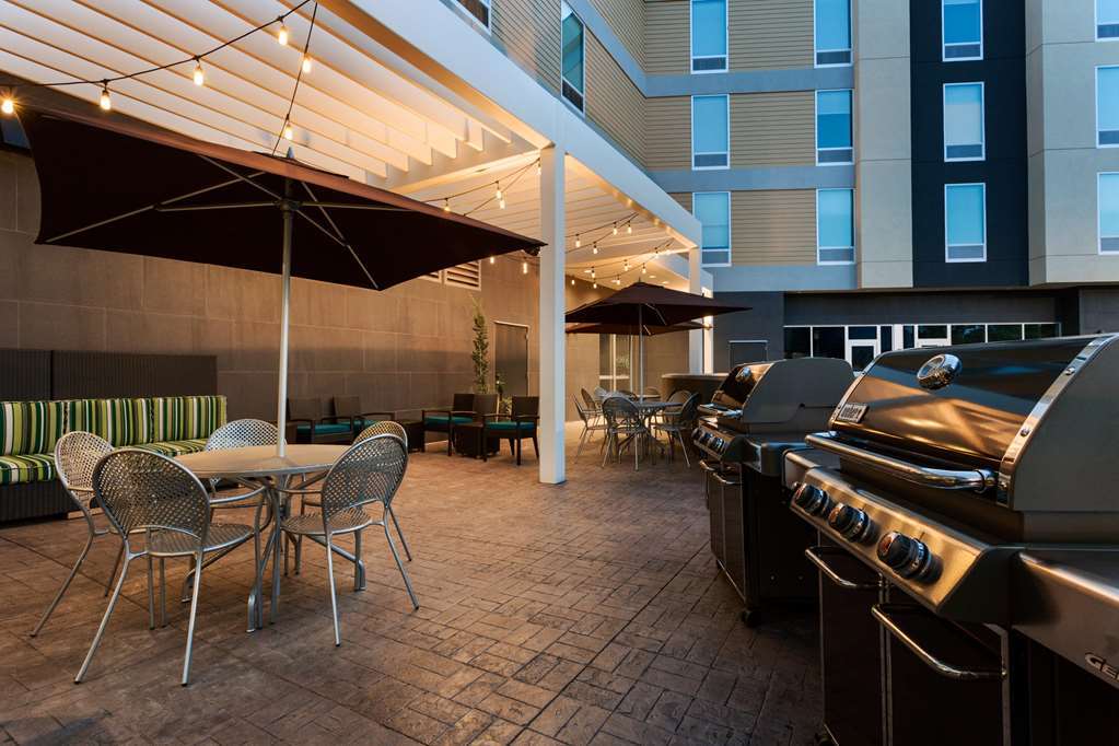 Doubletree By Hilton Libertyville-Манделей Удобства фото